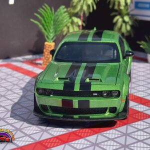 Dodge Hellcat Challenger in Green