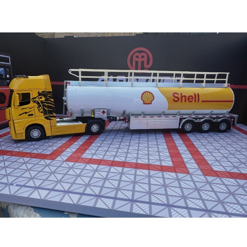 Mercedes Benz Actros Truck 1:24 Scale with Container Diecast Collectible Model - Image 12