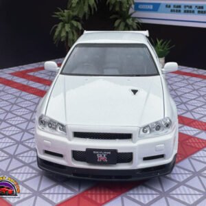 Nissan GT Skyline 1:24 Scale Diecast Collectible Model