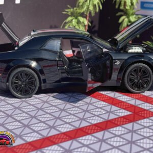 Dodge Hellcat Challenger in Black