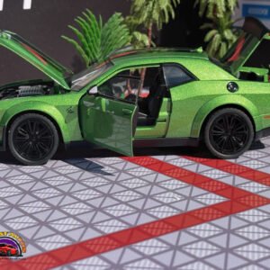 Dodge Hellcat Challenger in Green