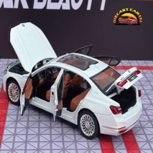 BMW 7 Series in White