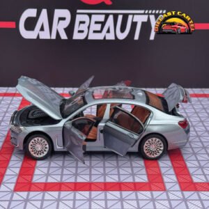 BMW 7 Series in Silver