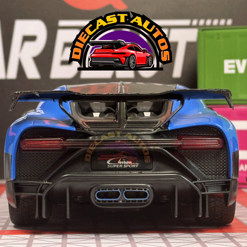 Bugatti Chiron in Blue