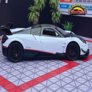 Pagani Huyara In White