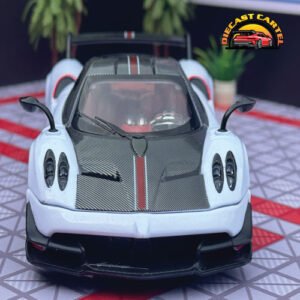 Pagani Huyara In White