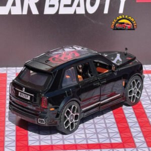 Rolls Royce Cullinan in Black