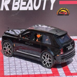 Rolls Royce Cullinan in Black