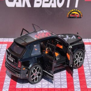 Rolls Royce Cullinan in Black