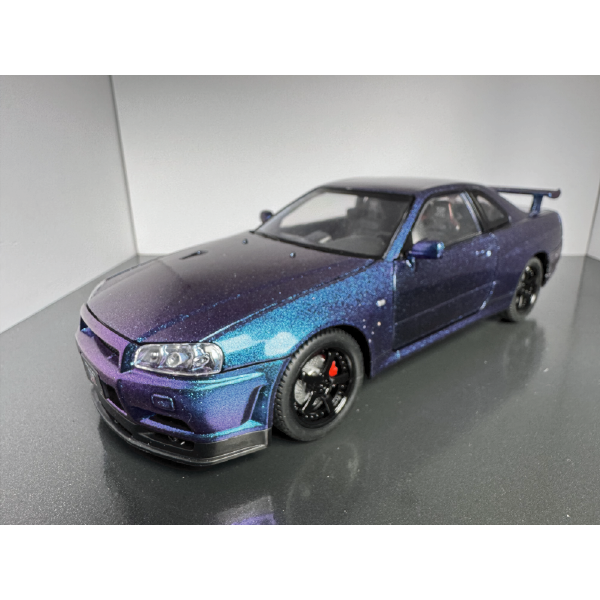 Nissan GT Skyline 1:24 Scale Diecast Collectible Model