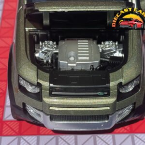 Land-Rover-Defender-Green