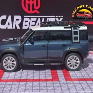 Range-Rover-Defender-in-Blue