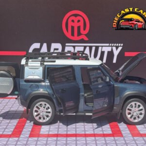 Range-Rover-Defender-in-Blue