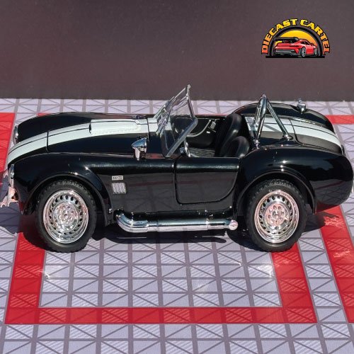 Shelby Cobra in Black