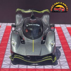 Aston Martin Valkyrie in Silver