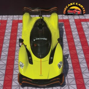 Aston Martin Valkyrie in Yellow