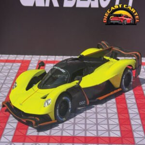 Aston Martin Valkyrie in Yellow
