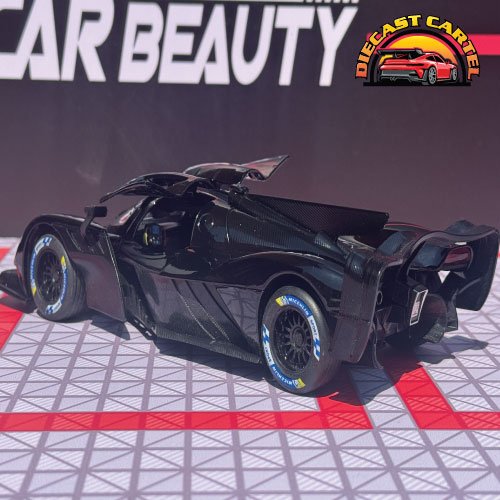 Aston Martin Valkyrie in Black