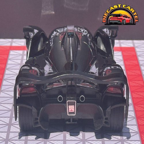 Aston Martin Valkyrie in Black