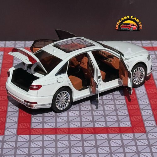 Scale 1:24 Audi A8 Diecast Highly Collectible Model - Image 7