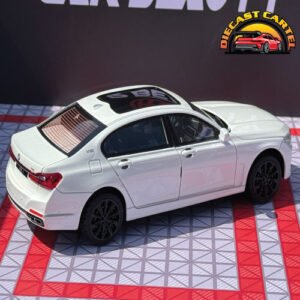BMW 750Li in White