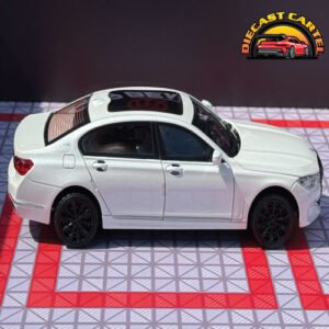 BMW 750Li in White