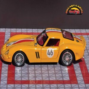Ferrari 250 GTO in Yellow