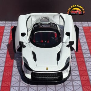 Ferrari Daytona SP3 in White