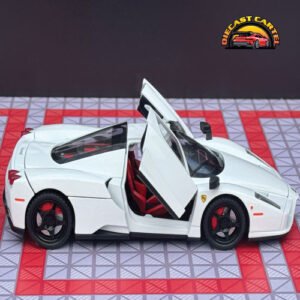 Ferrari Enzo in Yellow