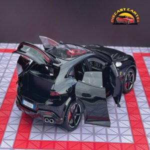 Ferrari Purosangue in Black