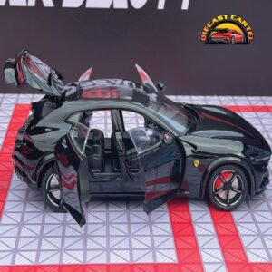 Ferrari Purosangue in Black