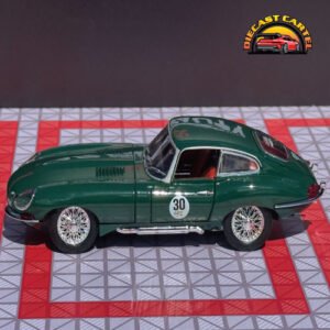 Jaguar E Type in British Racing Green