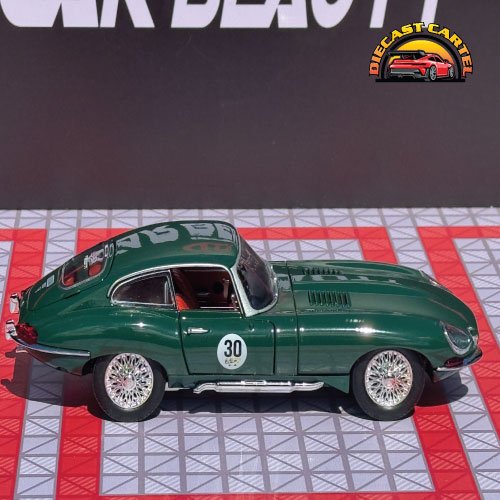 Jaguar E Type in British Racing Green