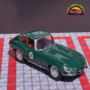 Jaguar E Type in British Racing Green