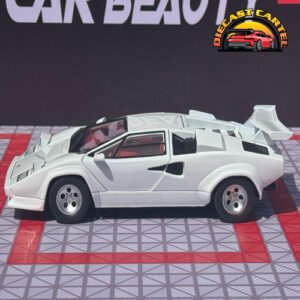 Lamborghini Countach in White