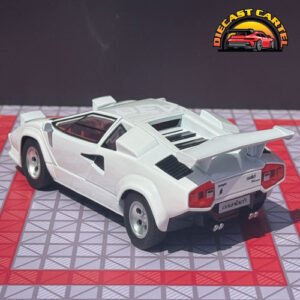 Lamborghini Countach in White