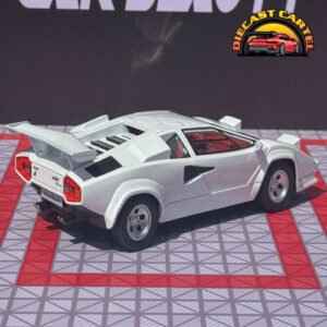 Lamborghini Countach in White