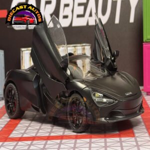 Mclaren 720s in Matt Black