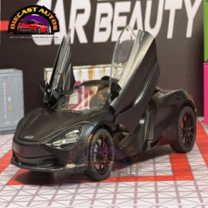 Mclaren 720s in Matt Black