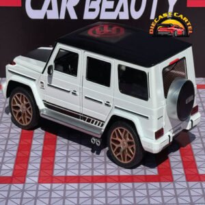 Mercedes G63 AMG in White