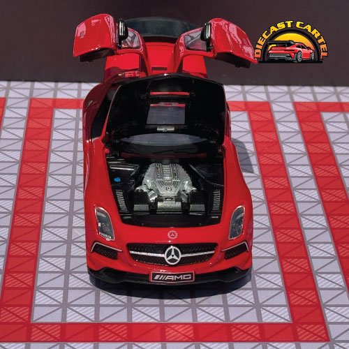 Mercedes SLS AMG in Red