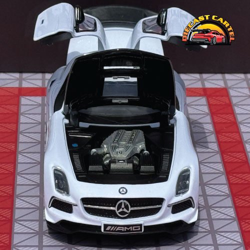 Mercedes SLS AMG in White