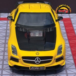 Mercedes SLS AMG in Yellow