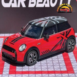 Mini Cooper S in Red
