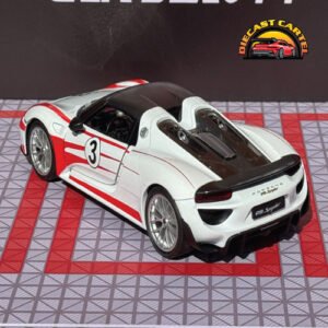 Porsche 918 Spyder in White