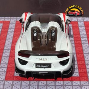 Porsche 918 Spyder in White