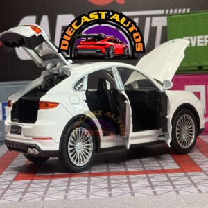 Porsche Cayenne in White