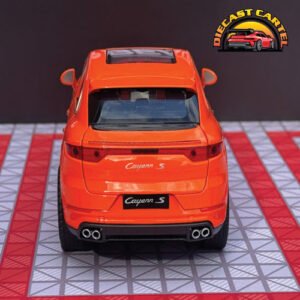 Porsche Cayenne in Orange