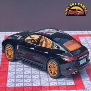 Porsche Panamera in Black